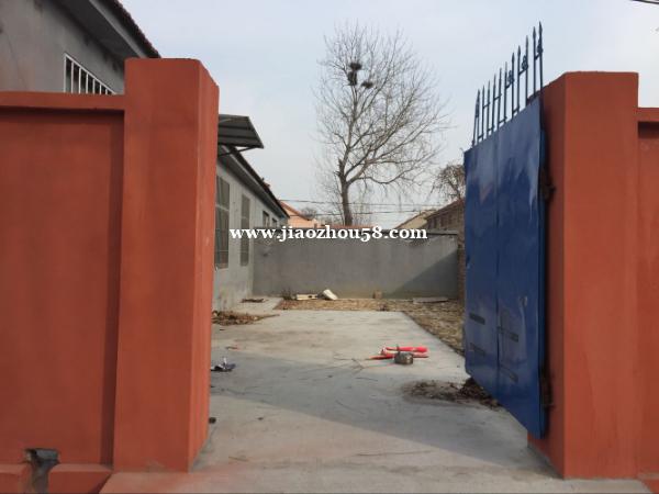 自盖新房四间房子带院子出租,靠近新老市区、靠近机场、交通方便 自盖新房四间房子带院子出租,靠近新老市区、靠近机场、交通方便